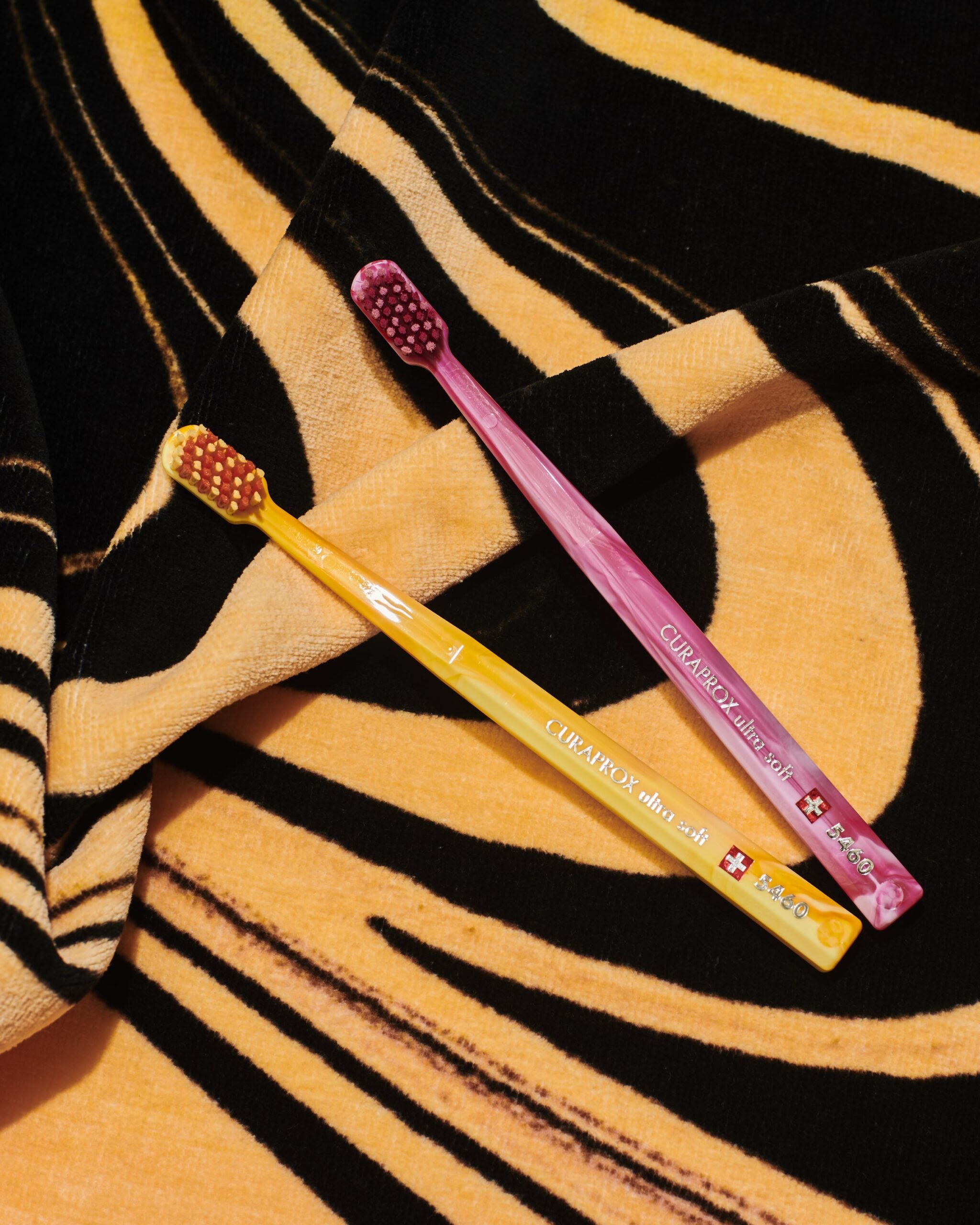 Sula x Curaprox gift set
