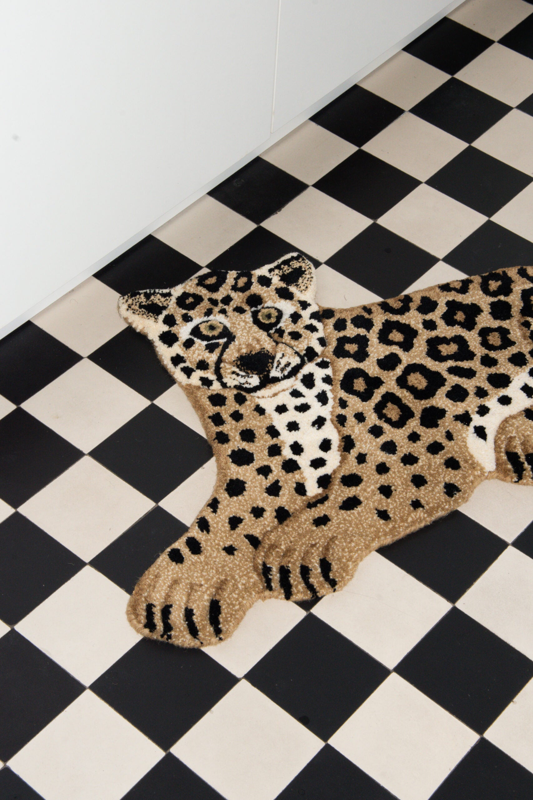 Tufted Rug Leo