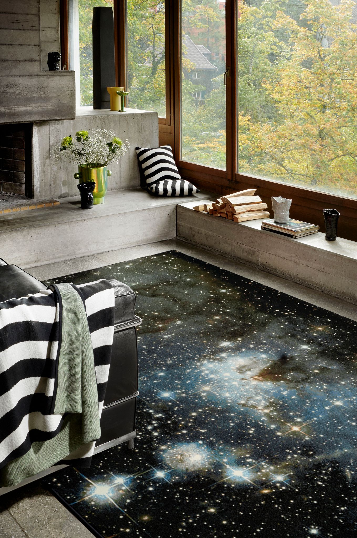 Rug Nebula Heic