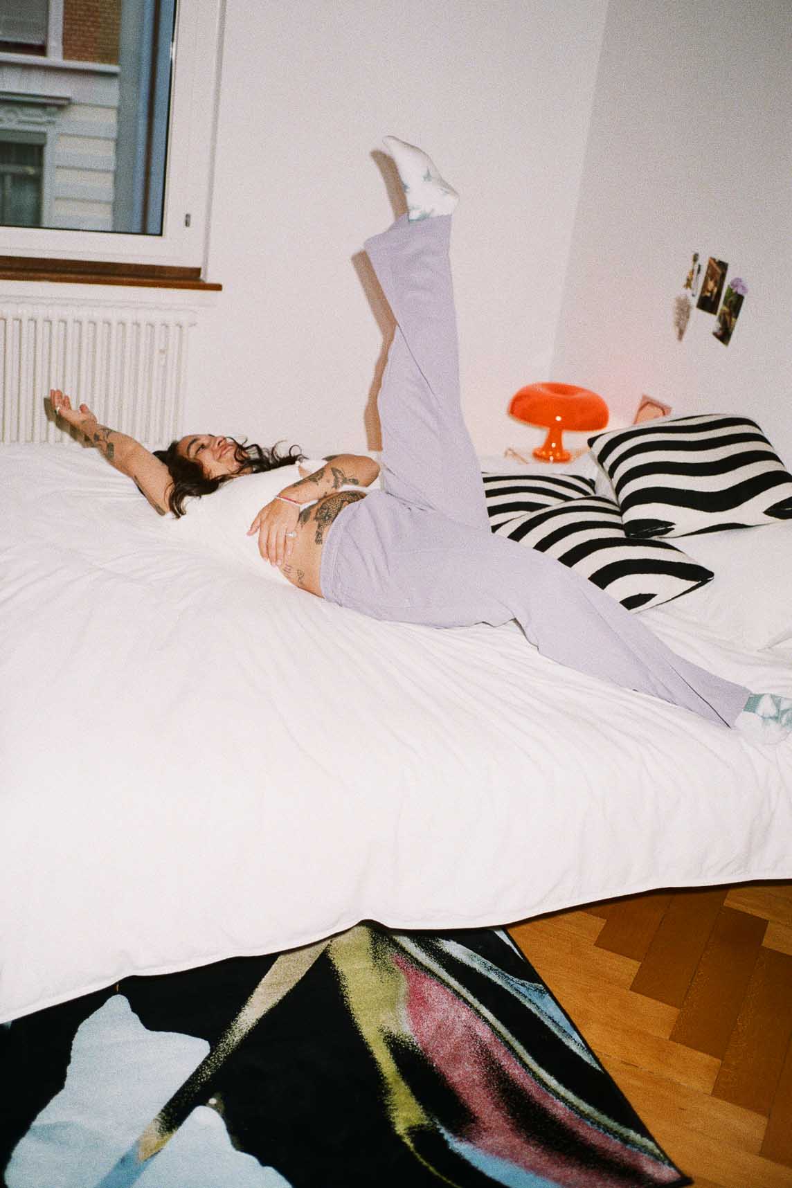 Home story — Hanging out with Jenni