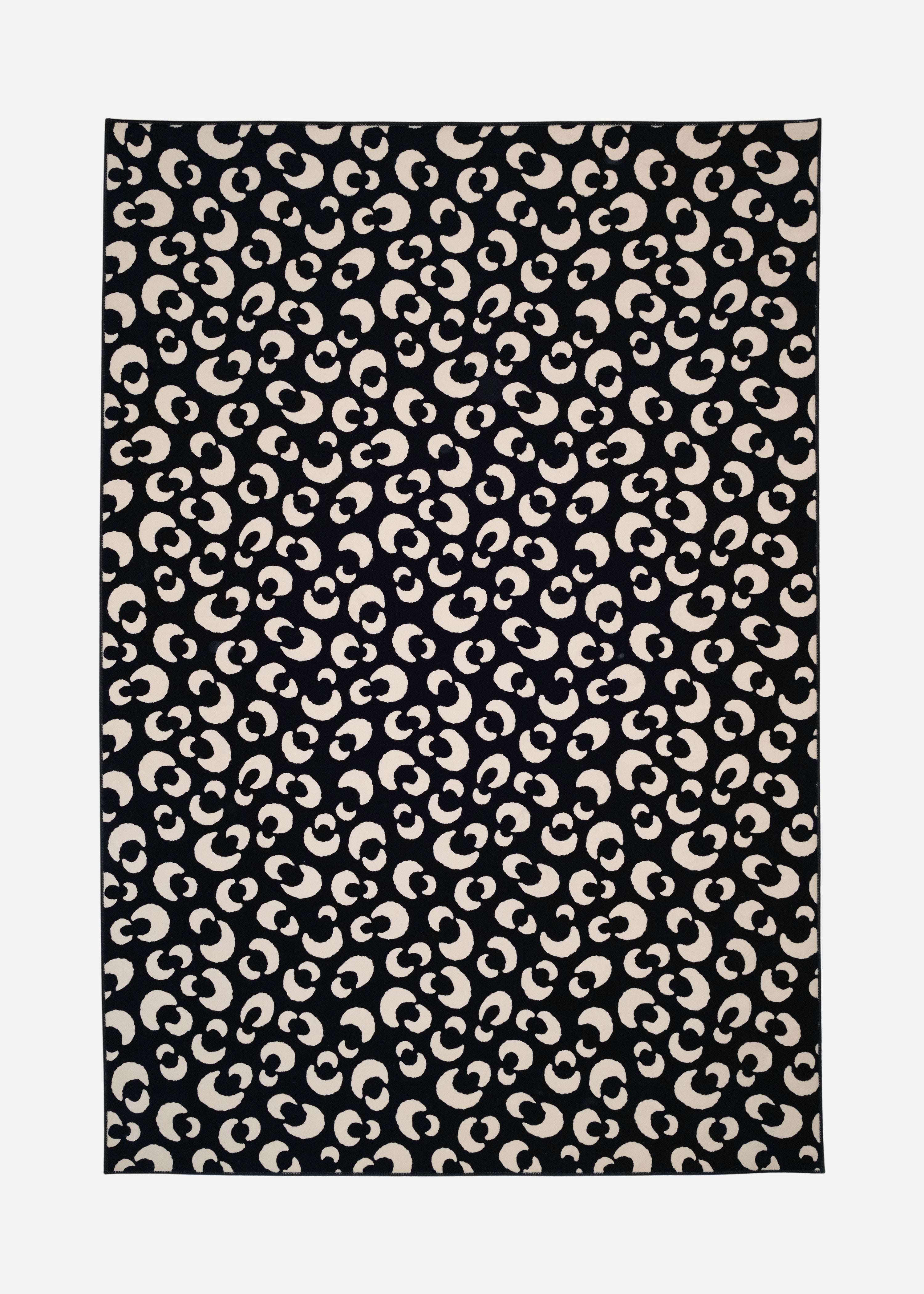 Rug Animalia Black & White Maxi Spots
