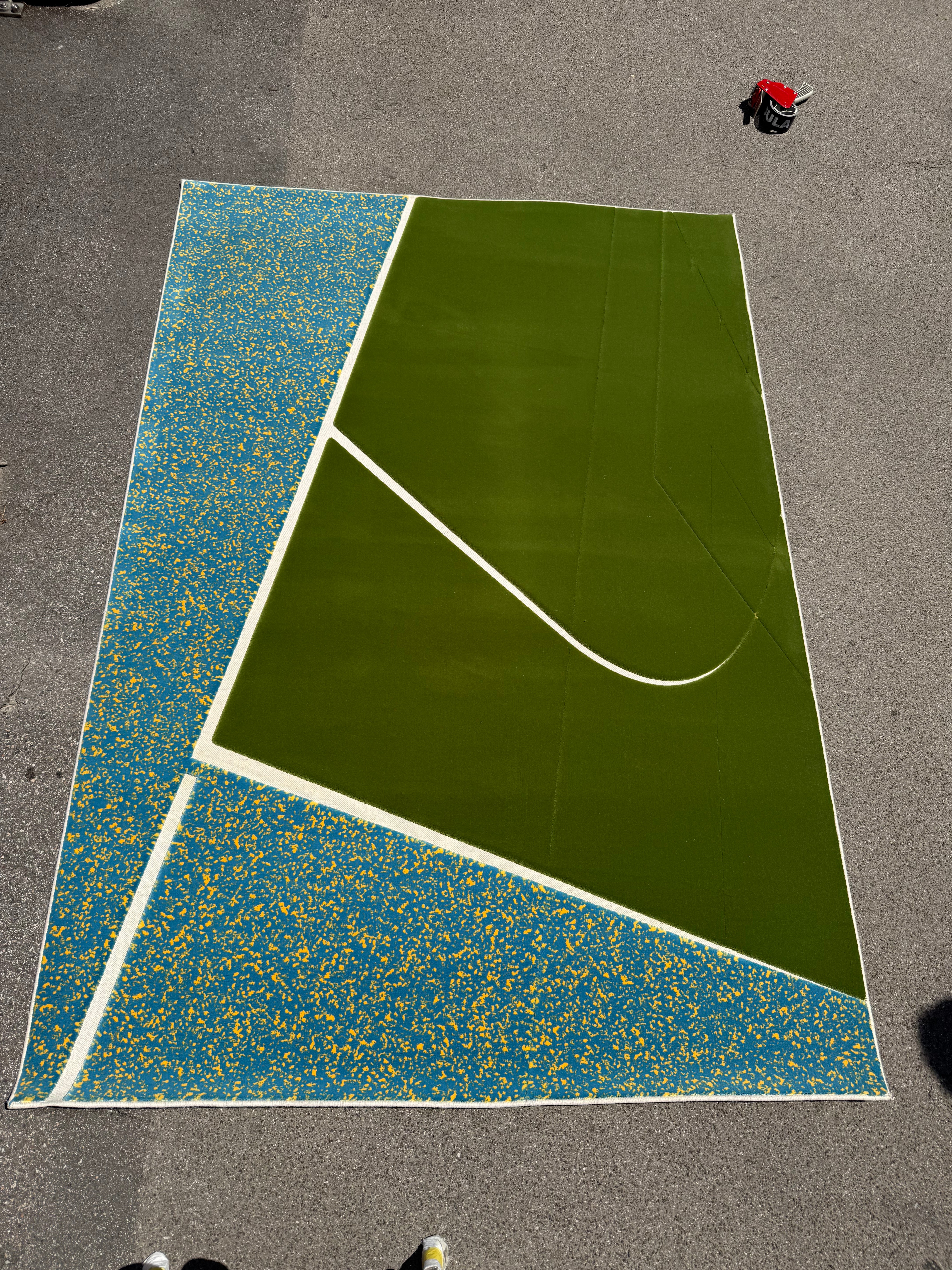 Sale Rug Athletica Green High Low