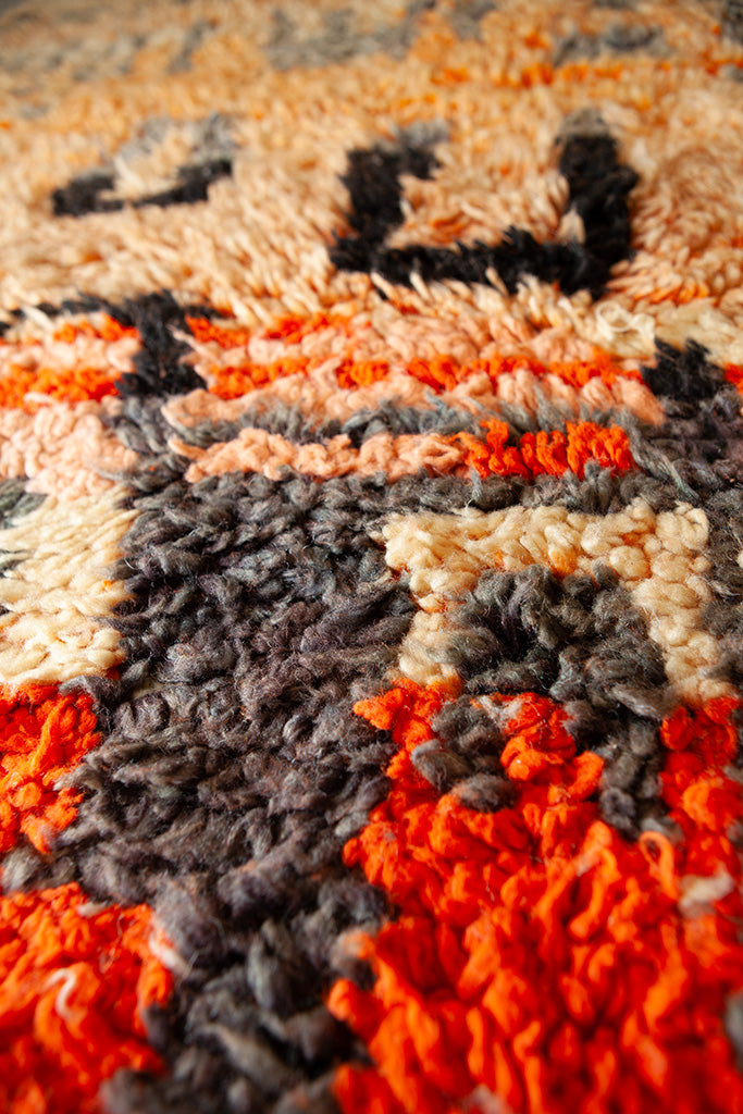Rug Fluffy Red and Beige